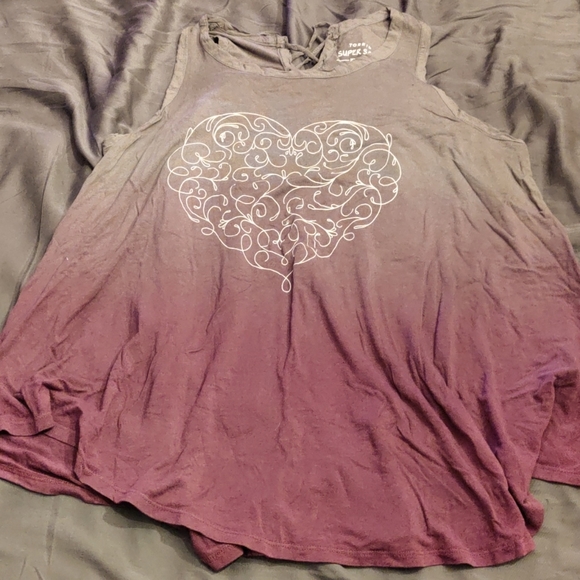 Torrid heart tank - Picture 1 of 5